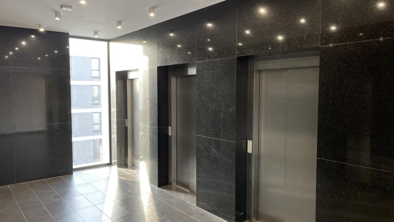 Prymasa Tysiaclecia 83A By Aparthouse Apartman Varsó Kültér fotó